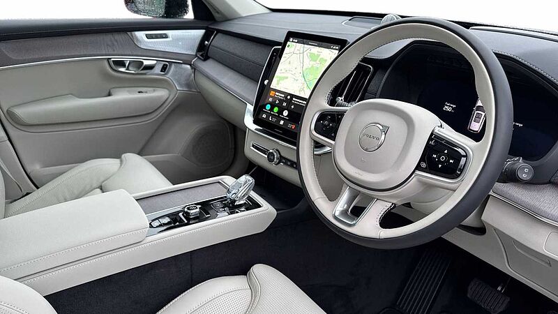 Volvo XC90 Ultra, T8 AWD Plug-in hybrid, Electric/Petrol, Dark, 7 Seats