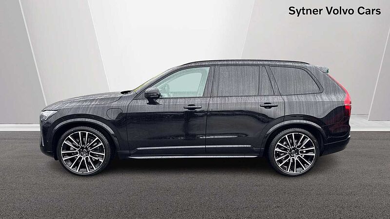 Volvo XC90 Ultra, T8 AWD Plug-in hybrid, Electric/Petrol, Dark, 7 Seats