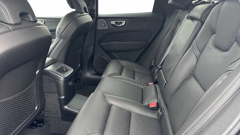 Volvo XC60 Black Edition Ultra, T8 AWD Plug-in hybrid, Electric/Petrol