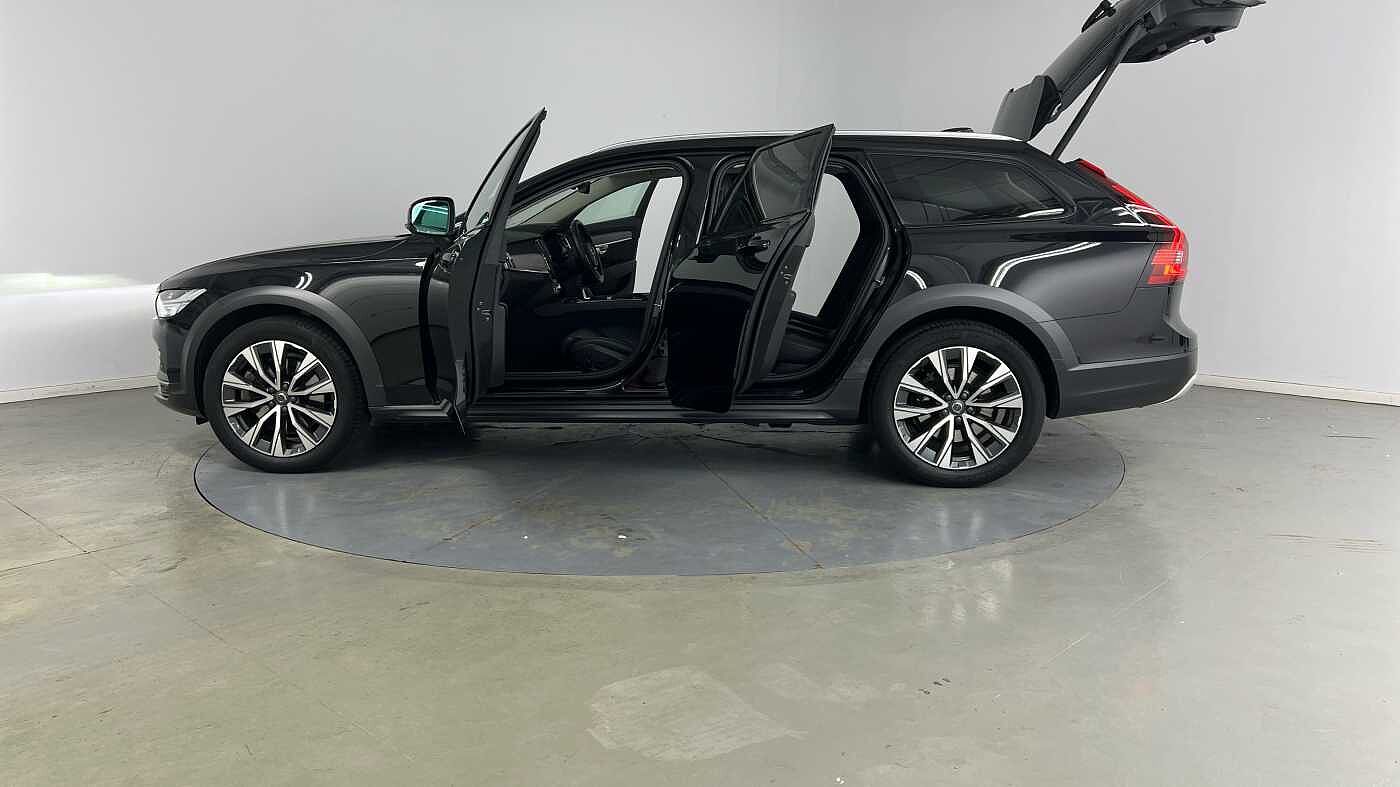 Volvo V90 Cross Country Country, B5 AWD mild hybrid