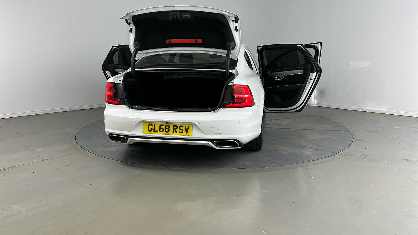 Volvo S90 T8 Twin Engine R-Design Pro Automatic