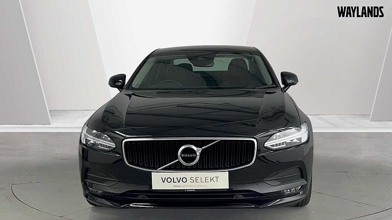 Volvo S90 T4 Momentum Plus Automatic