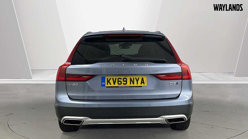 Volvo V90 Cross Country D5 AWD Plus Automatic