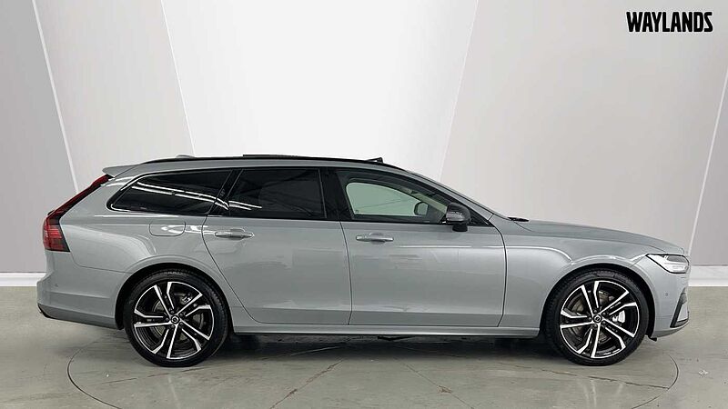 Volvo V90 Ultra, T8 AWD Plug-in hybrid, Electric/Petrol, Dark