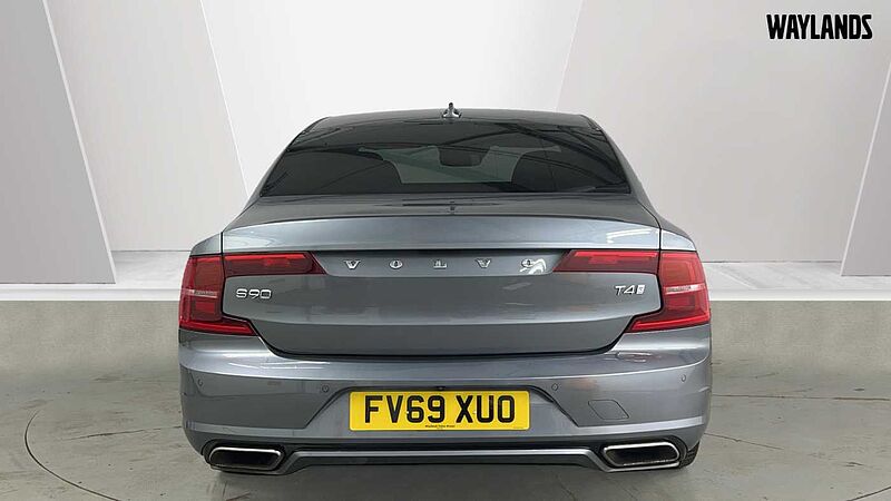 Volvo S90 T4 R-Design Plus Automatic
