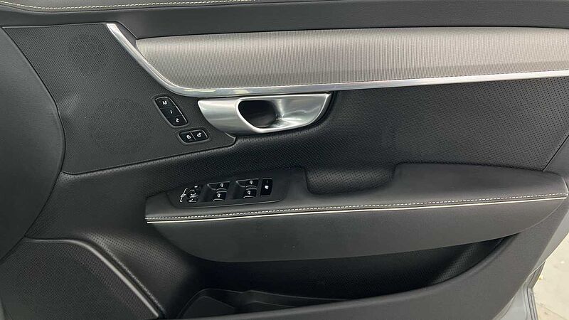 Volvo S90 T4 R-Design Plus Automatic