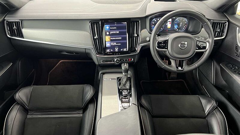 Volvo S90 T4 R-Design Plus Automatic