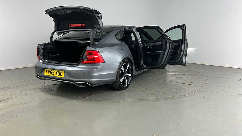 Volvo S90 T4 R-Design Plus Automatic