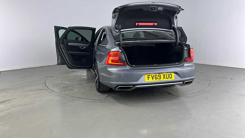 Volvo S90 T4 R-Design Plus Automatic