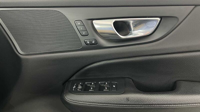 Volvo V60 Cross Country Pro, B5 AWD mild hybrid