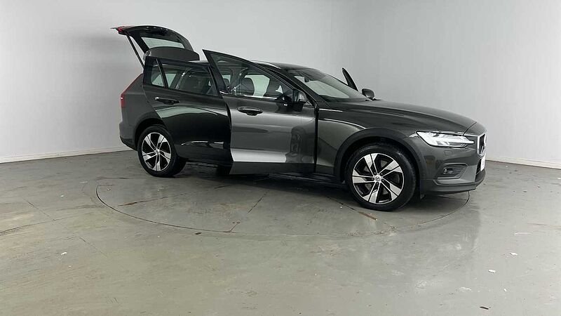 Volvo V60 Cross Country Pro, B5 AWD mild hybrid