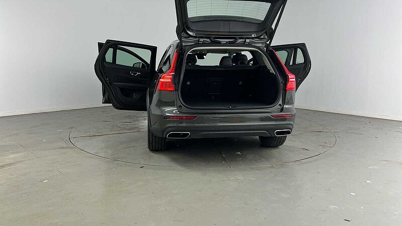 Volvo V60 Cross Country Pro, B5 AWD mild hybrid