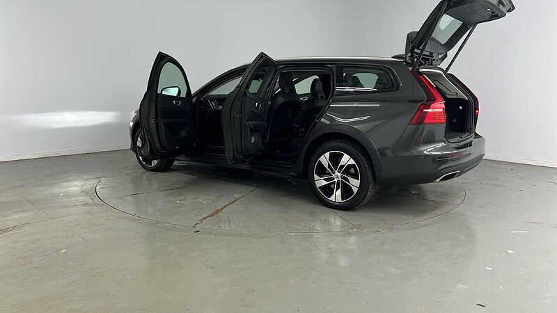 Volvo V60 Cross Country Pro, B5 AWD mild hybrid
