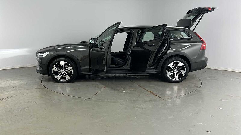 Volvo V60 Cross Country Pro, B5 AWD mild hybrid