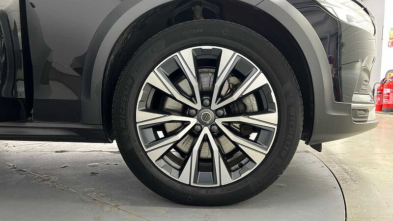 Volvo V90 Cross Country Country, B5 AWD mild hybrid