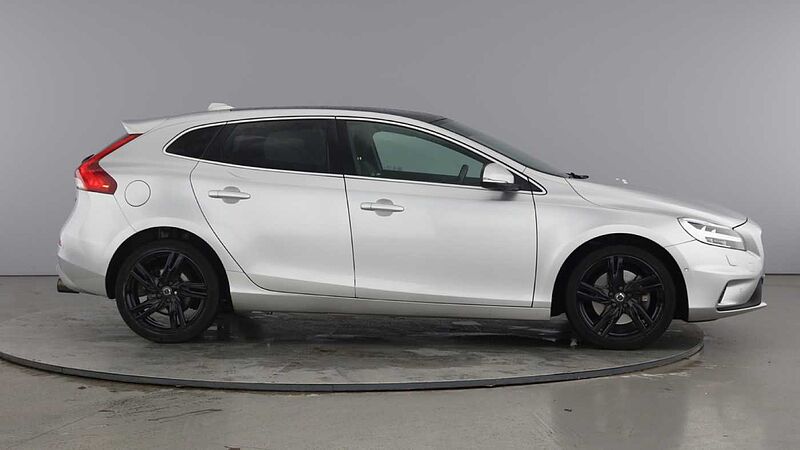 Volvo V40 T3 R-Design Pro Auto (Fixed Pan Roof, Rear Parking Camera, Heated Front Seats)