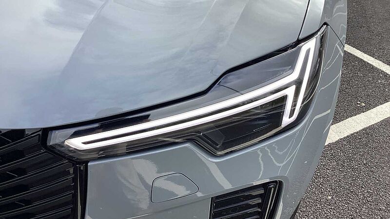 Volvo XC90 Ultra, T8 AWD Plug-in hybrid, Electric/Petrol, Dark, 7 Seats