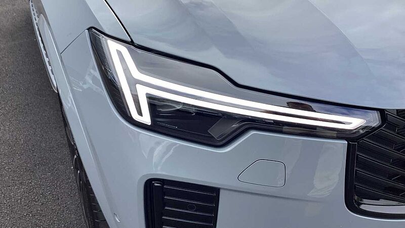 Volvo XC90 Ultra, T8 AWD Plug-in hybrid, Electric/Petrol, Dark, 7 Seats