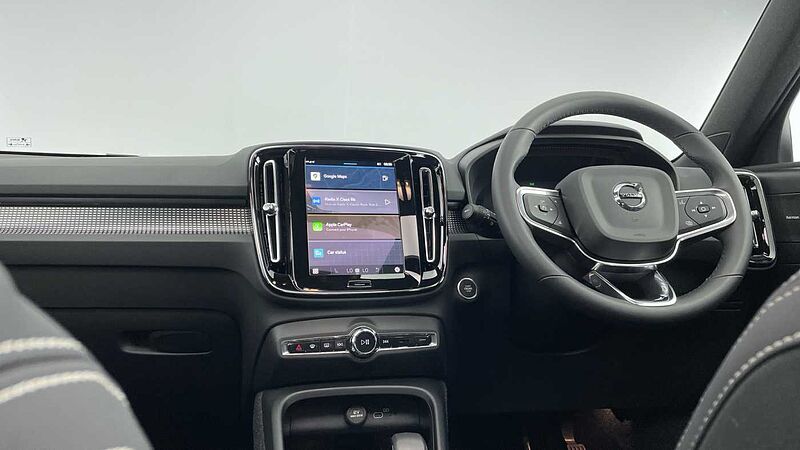 Volvo XC40 Black Edition Ultra, B4 Mild hybrid, Petrol