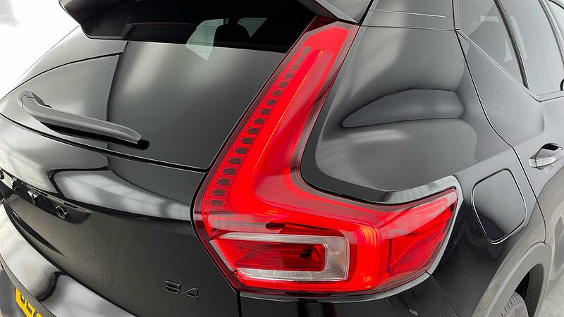Volvo XC40 Black Edition Ultra, B4 Mild hybrid, Petrol