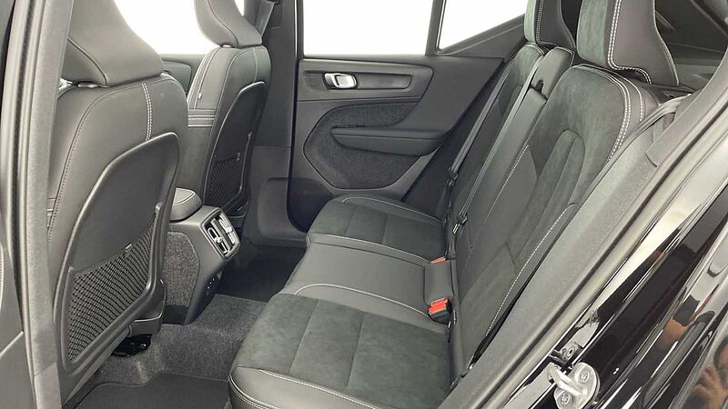 Volvo XC40 Black Edition Ultra, B4 Mild hybrid, Petrol