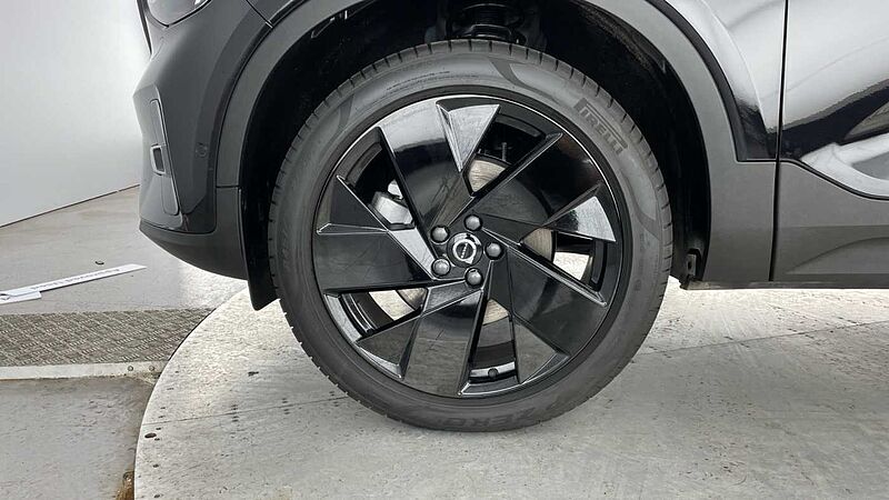 Volvo XC40 Black Edition Ultra, B4 Mild hybrid, Petrol
