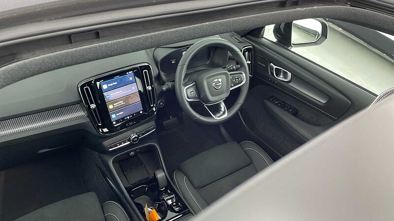 Volvo XC40 Black Edition Ultra, B4 Mild hybrid, Petrol
