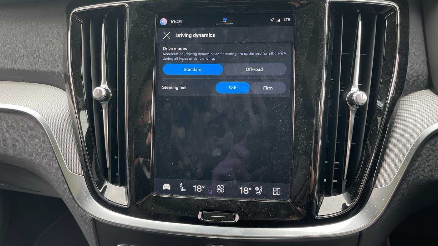 Volvo V60 Cross Country 2.0 B5P Cross Country Ultimate 5dr AWD Auto