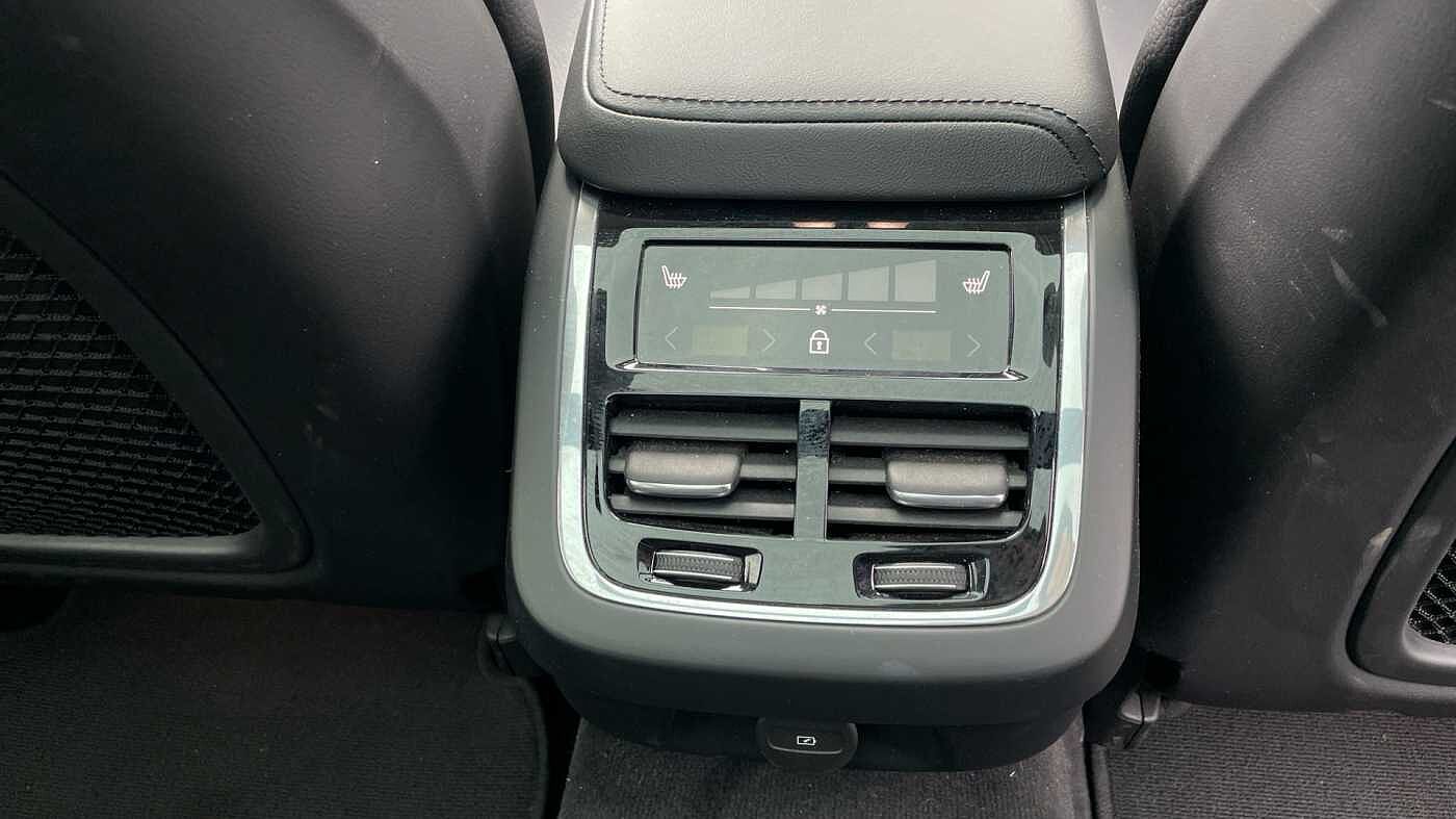 Volvo V60 Cross Country 2.0 B5P Cross Country Ultimate 5dr AWD Auto