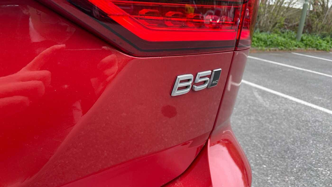 Volvo V60 Cross Country 2.0 B5P Cross Country Ultimate 5dr AWD Auto