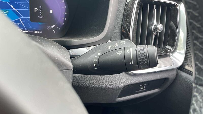 Volvo V60 Cross Country 2.0 B5P Cross Country Ultimate 5dr AWD Auto