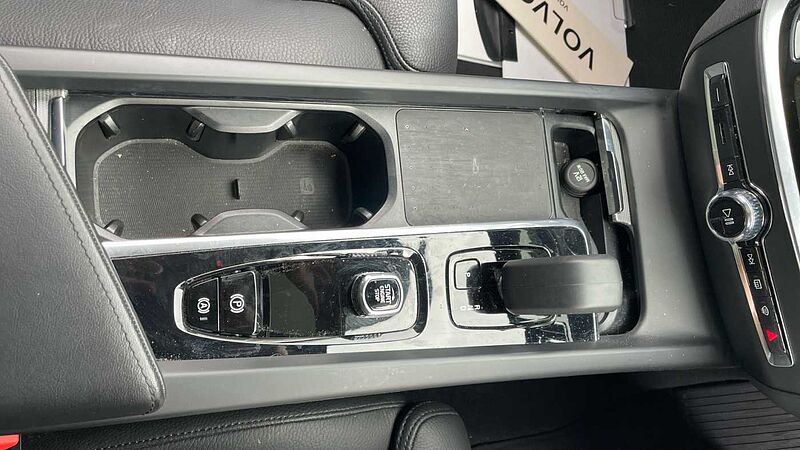 Volvo V60 Cross Country 2.0 B5P Cross Country Ultimate 5dr AWD Auto