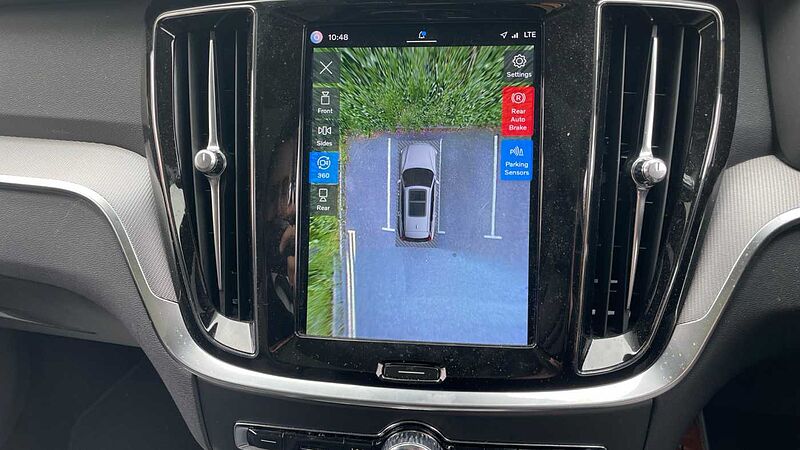 Volvo V60 Cross Country 2.0 B5P Cross Country Ultimate 5dr AWD Auto