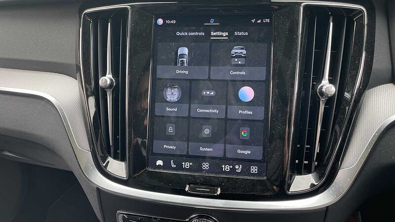 Volvo V60 Cross Country 2.0 B5P Cross Country Ultimate 5dr AWD Auto