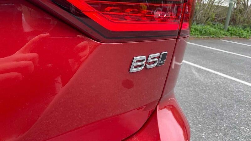 Volvo V60 Cross Country 2.0 B5P Cross Country Ultimate 5dr AWD Auto