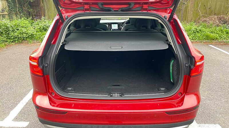 Volvo V60 Cross Country 2.0 B5P Cross Country Ultimate 5dr AWD Auto