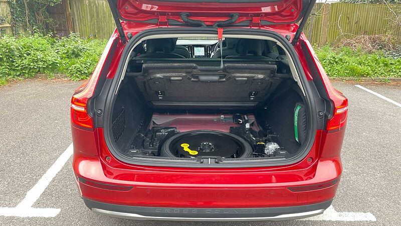 Volvo V60 Cross Country 2.0 B5P Cross Country Ultimate 5dr AWD Auto