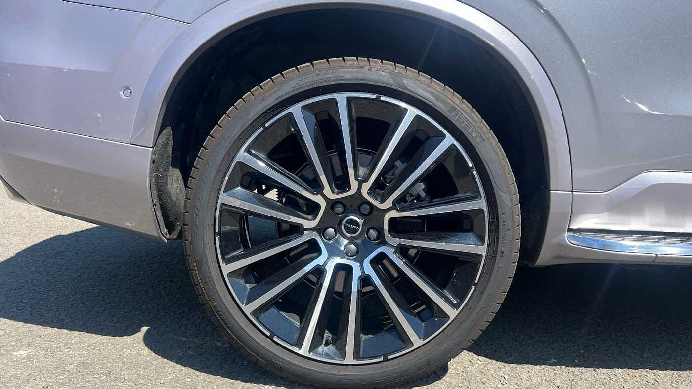 Volvo XC90 Ultra, T8 AWD Plug-in hybrid, Electric/Petrol, Dark, 7 Seats