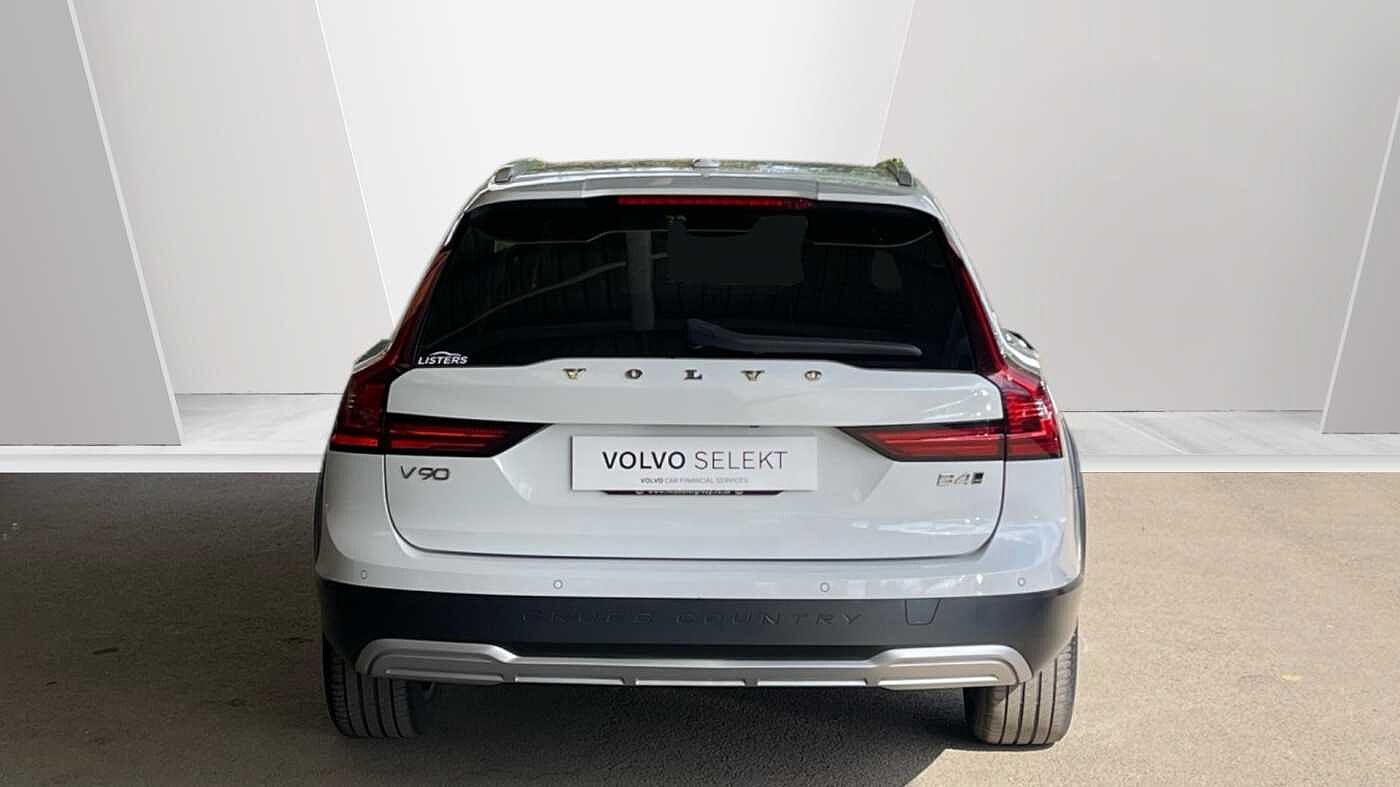 Volvo V90 Cross Country, B4 AWD mild hybrid