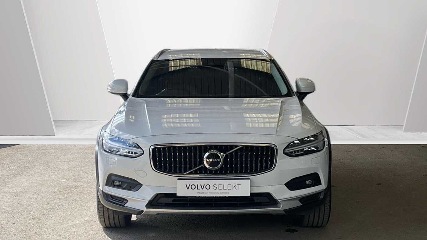 Volvo V90 Cross Country, B4 AWD mild hybrid