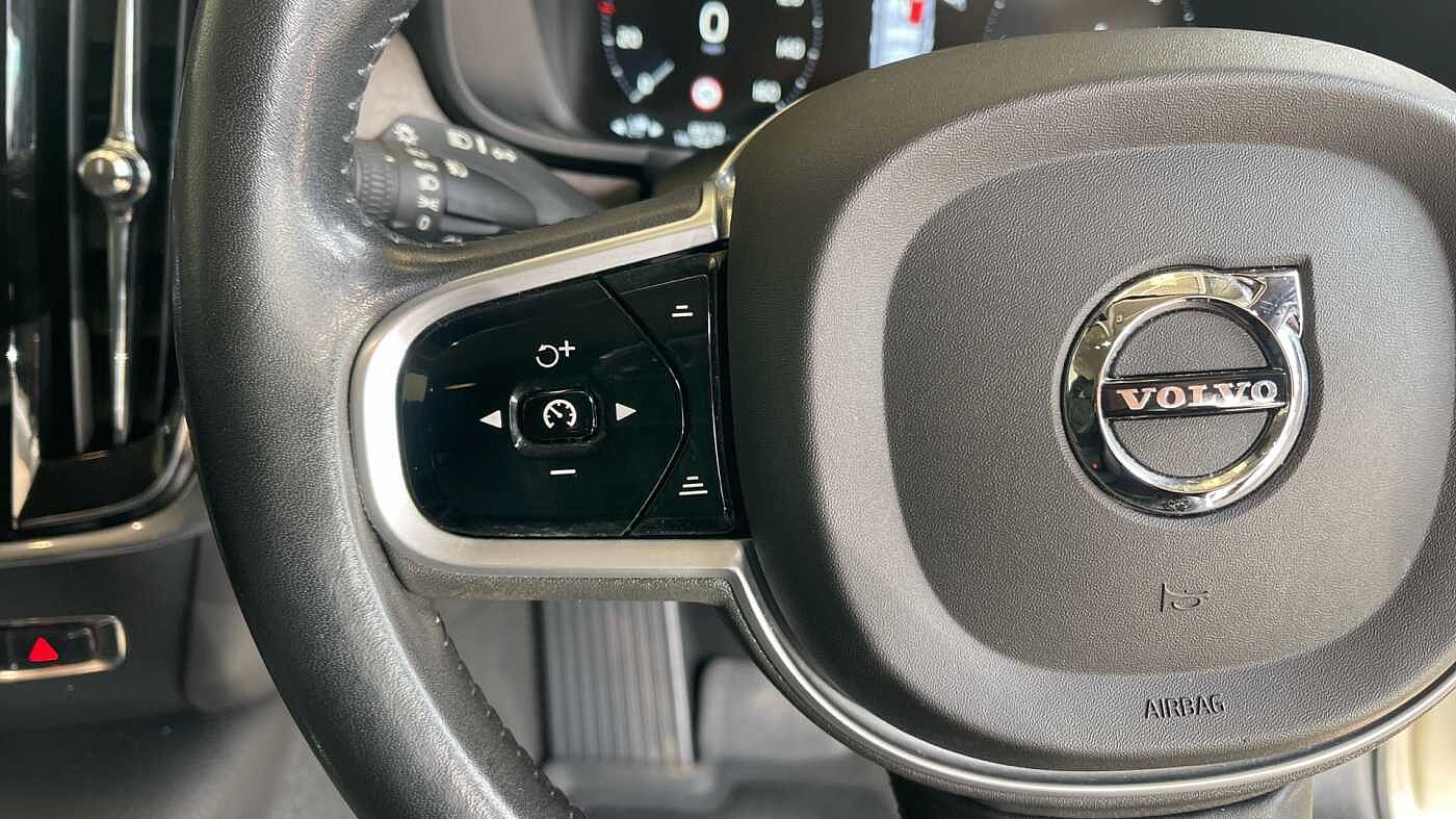 Volvo V90 Cross Country, B4 AWD mild hybrid