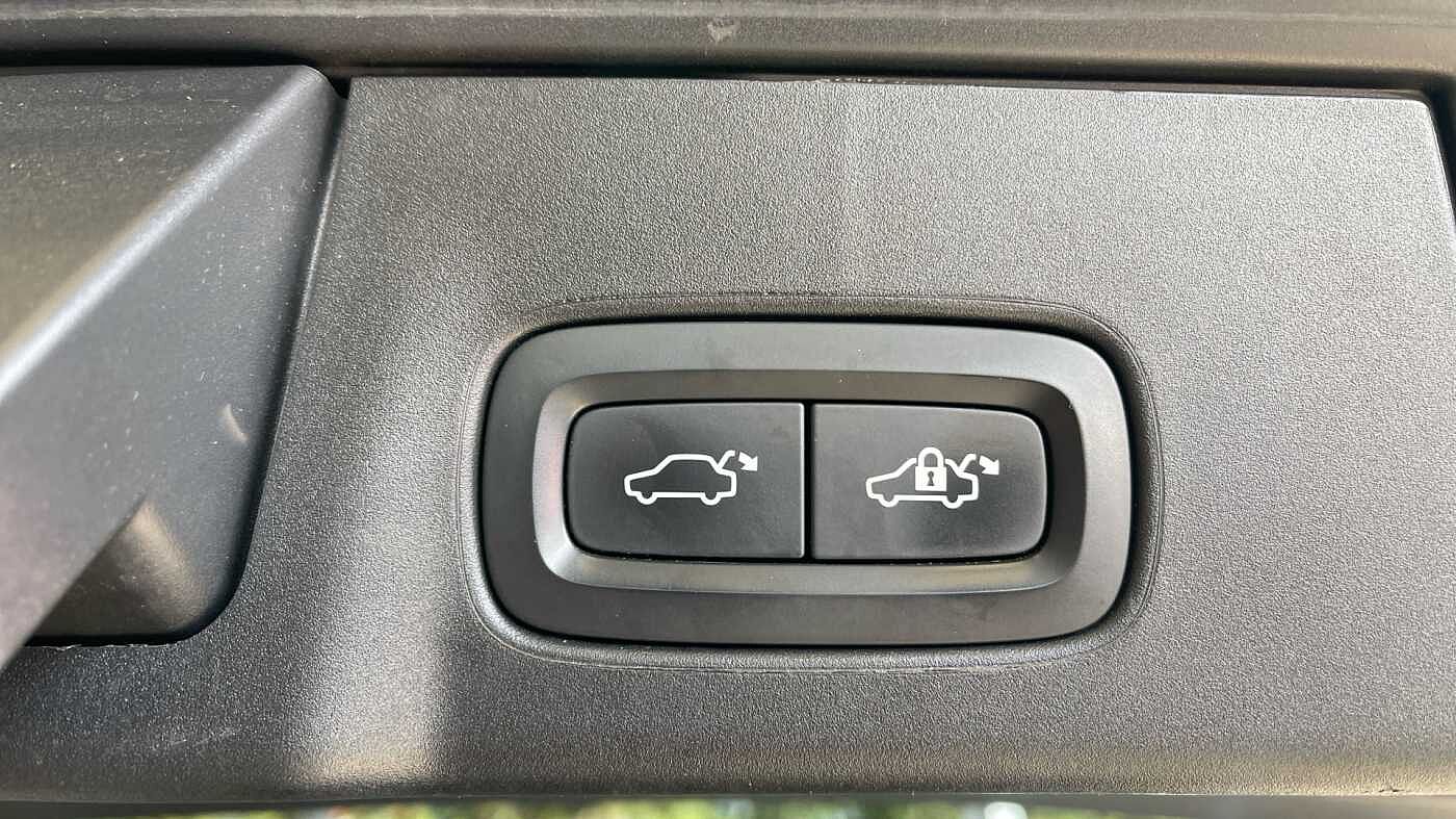 Volvo V90 Cross Country, B4 AWD mild hybrid
