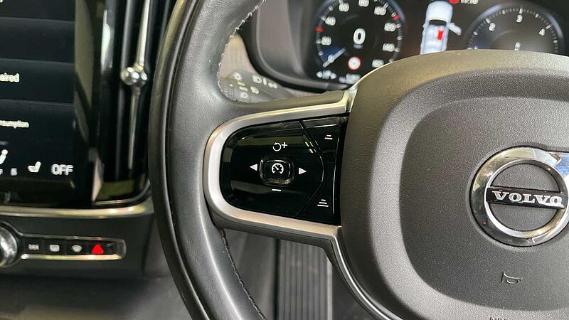 Volvo V90 Cross Country, B4 AWD mild hybrid