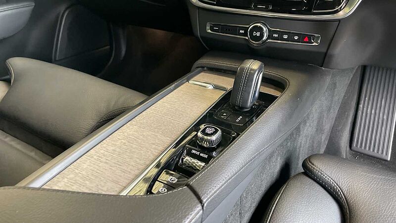 Volvo V90 Cross Country, B4 AWD mild hybrid