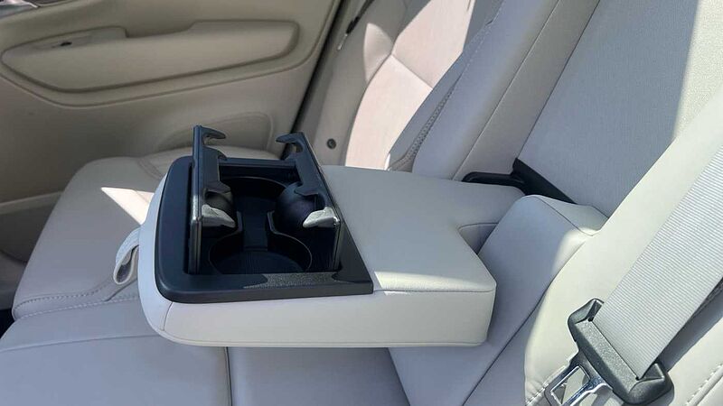 Volvo XC90 Ultra, T8 AWD Plug-in hybrid, Electric/Petrol, Dark, 7 Seats