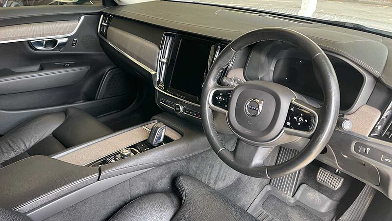 Volvo V90 Cross Country, B4 AWD mild hybrid