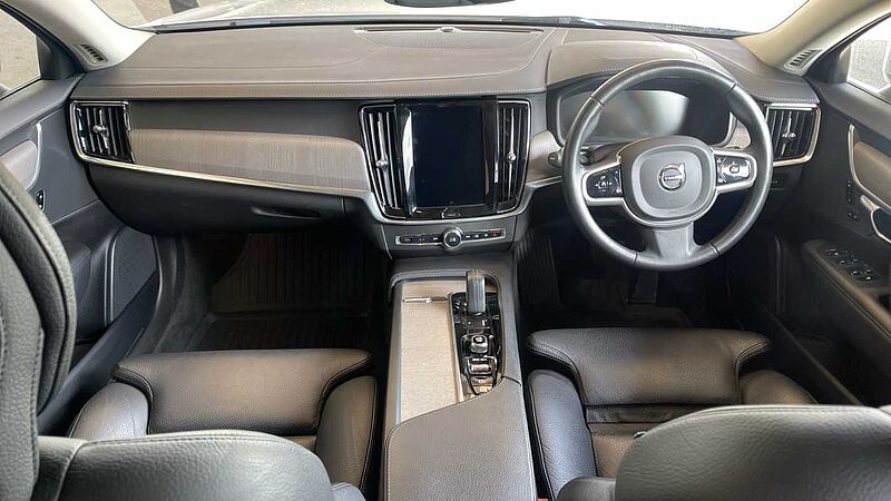 Volvo V90 Cross Country, B4 AWD mild hybrid