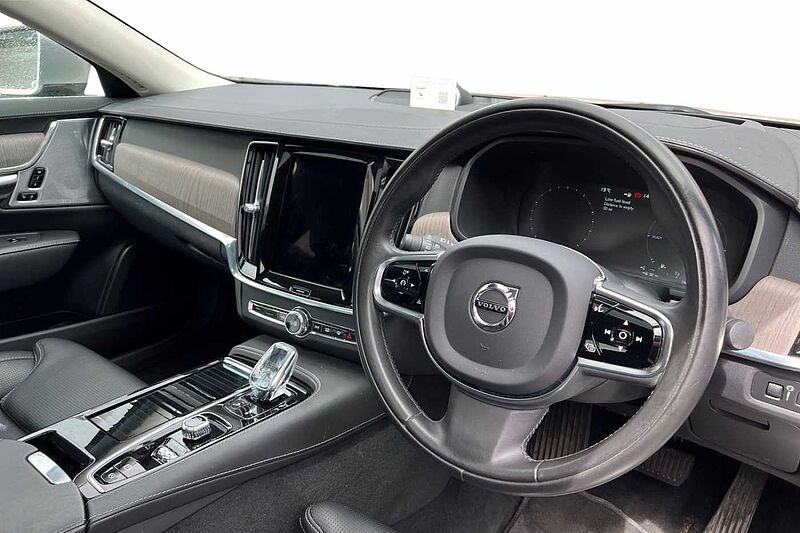 Volvo S90 Recharge Inscription, T8 AWD PHEV (Lounge: Climate: Driver Assist: Tech)