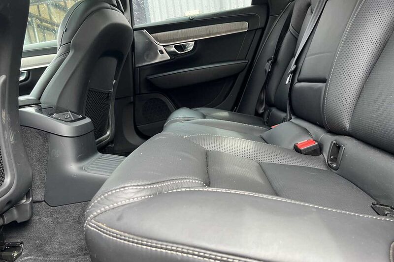 Volvo S90 Recharge Inscription, T8 AWD PHEV (Lounge: Climate: Driver Assist: Tech)