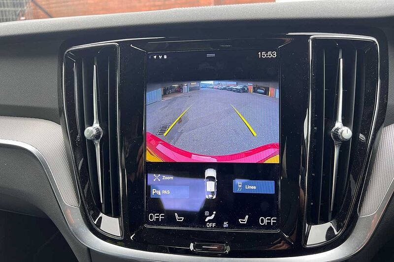 Volvo S60 R-Design, B5 mild hybrid (Sunroof: Climate: Lounge Pack: )